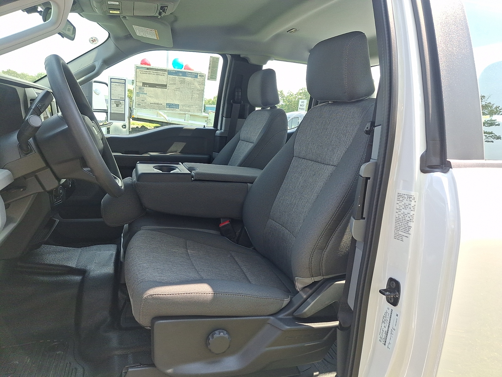 2026 Ford F-250 Super Duty XL - Photo 9