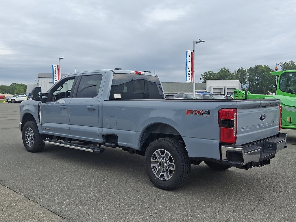 New 2026 Ford F-250 Lariat Truck Crew Cab