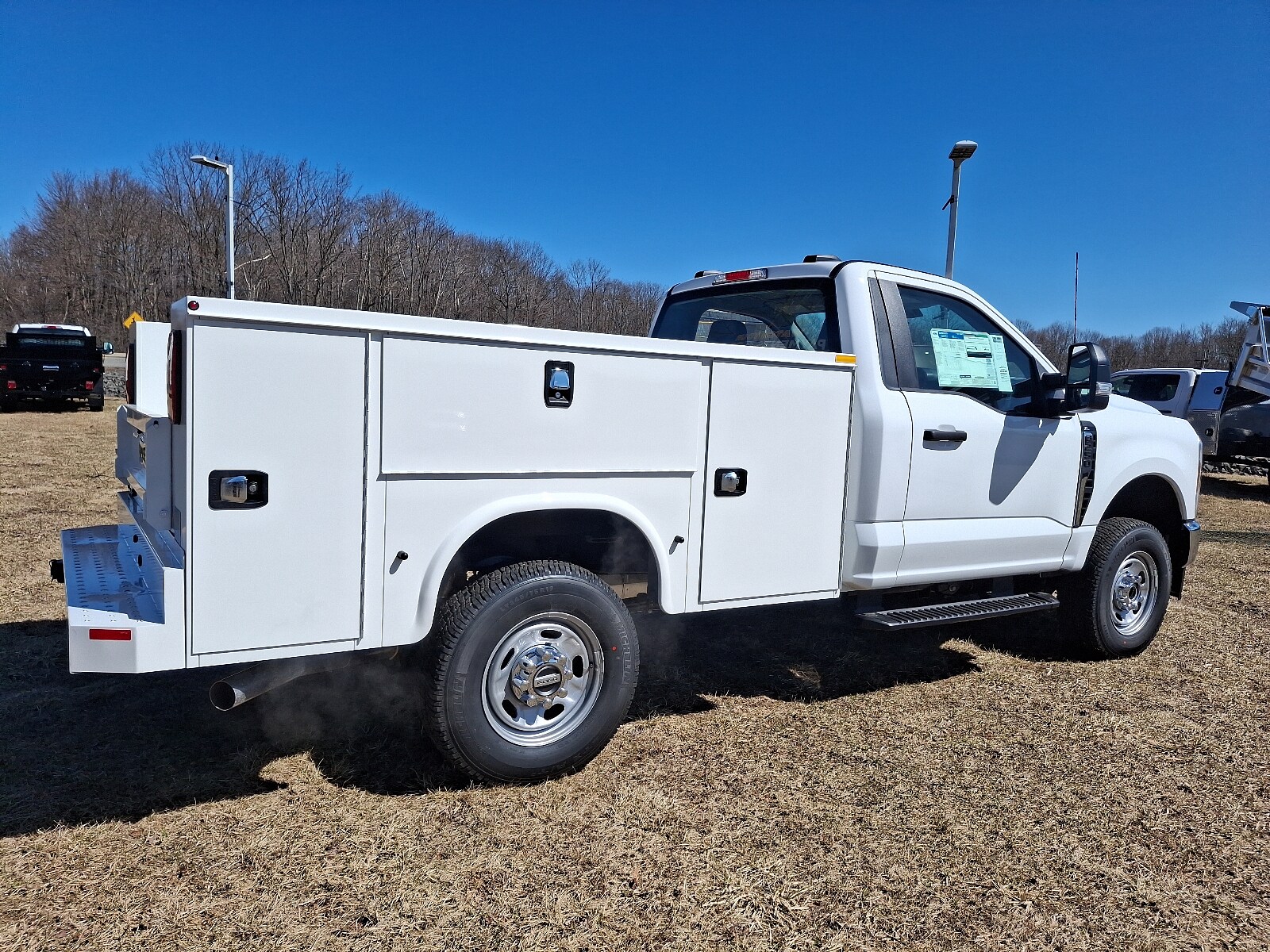 2025 Ford F-250 XL photo 4
