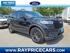 2025 Ford Explorer ST-Line SUV