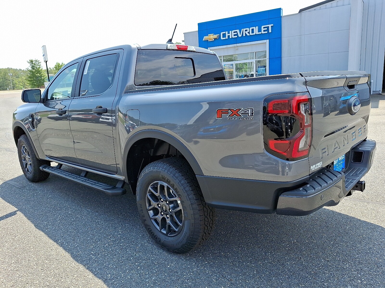 2025 Ford Ranger XLT photo 2