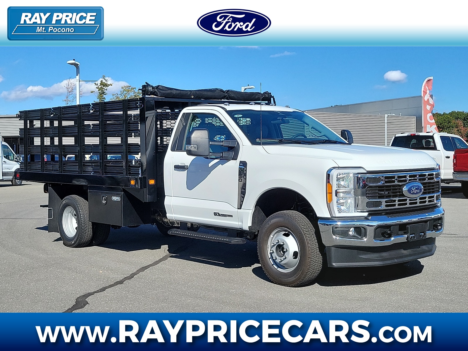 2023 Ford F-350 Chassis Regular Cab Chassis-Cab 