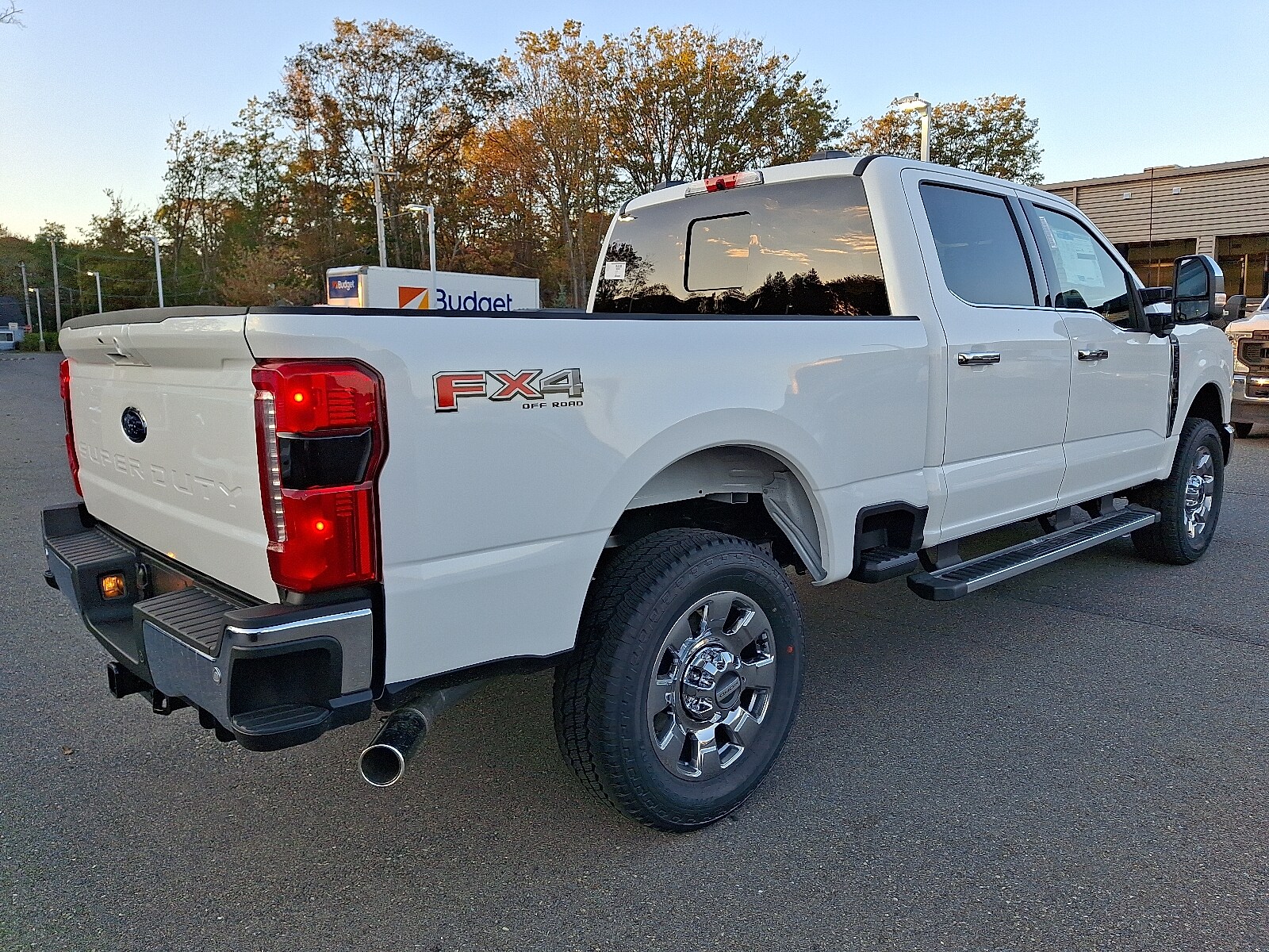 2026 Ford F-350 Lariat photo 4