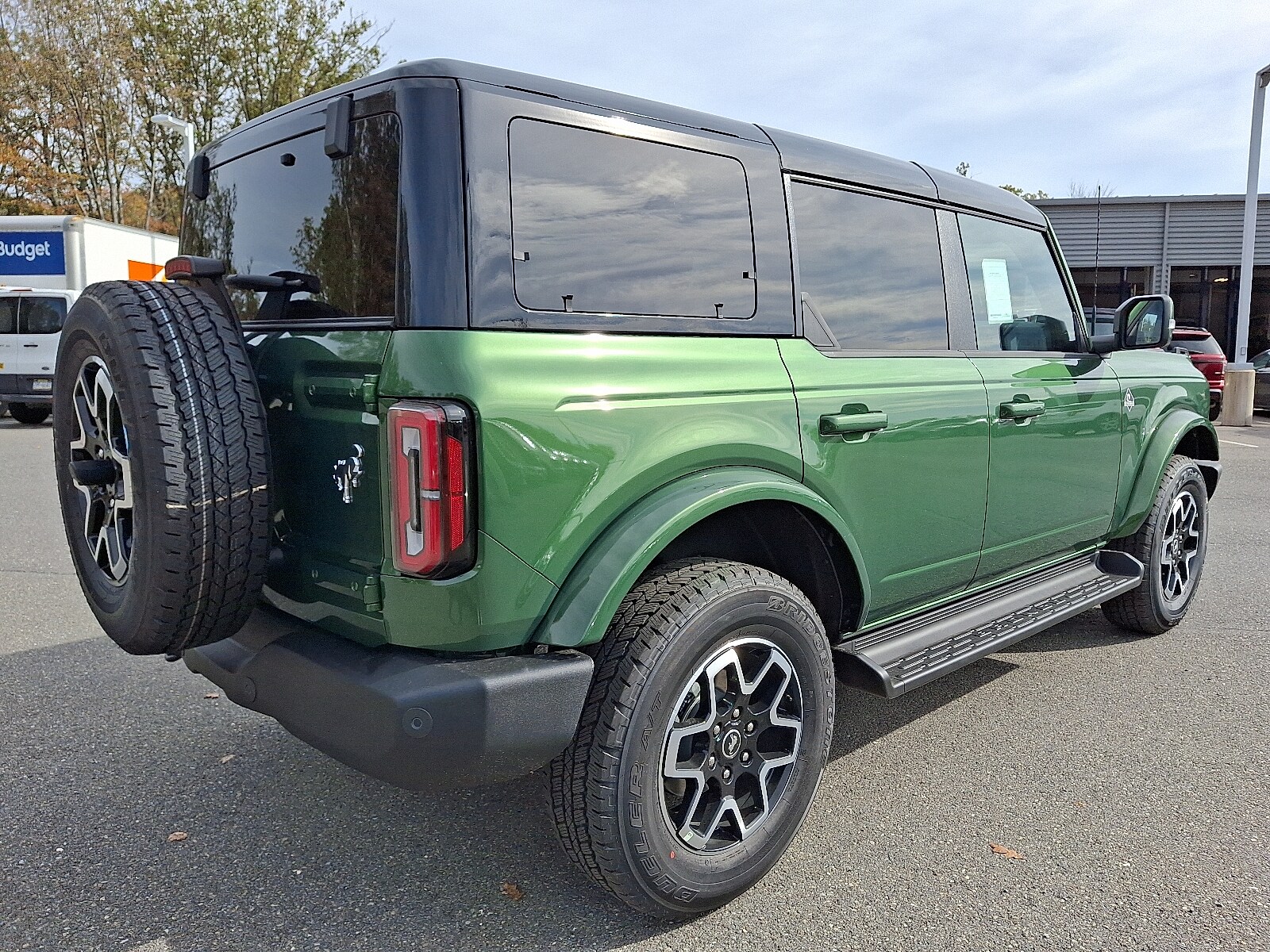 2025 Ford Bronco Outer Banks photo 4
