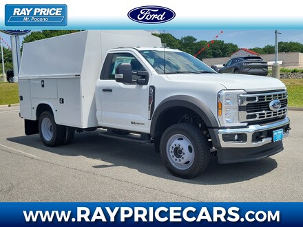 2024 Ford F-550 Chassis Regular Cab Chassis-Cab