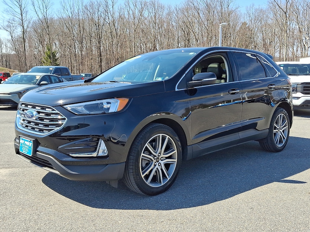 Certified 2023 Ford Edge Titanium SUV