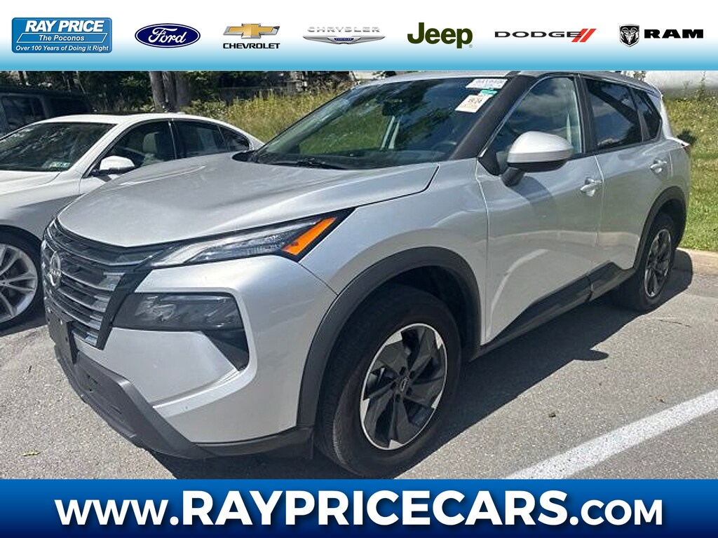 Used 2025 Nissan Rogue SV SUV
