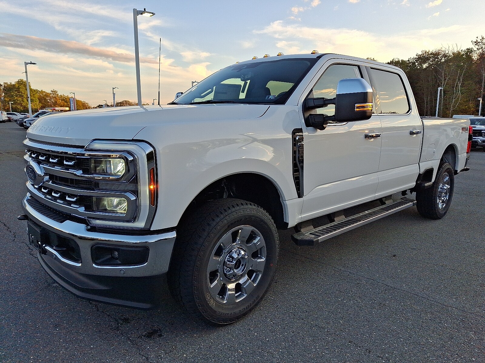 2026 Ford F-350 Lariat photo 2