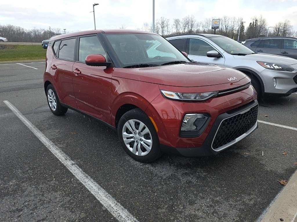 Used 2022 Kia Soul LX Hatchback