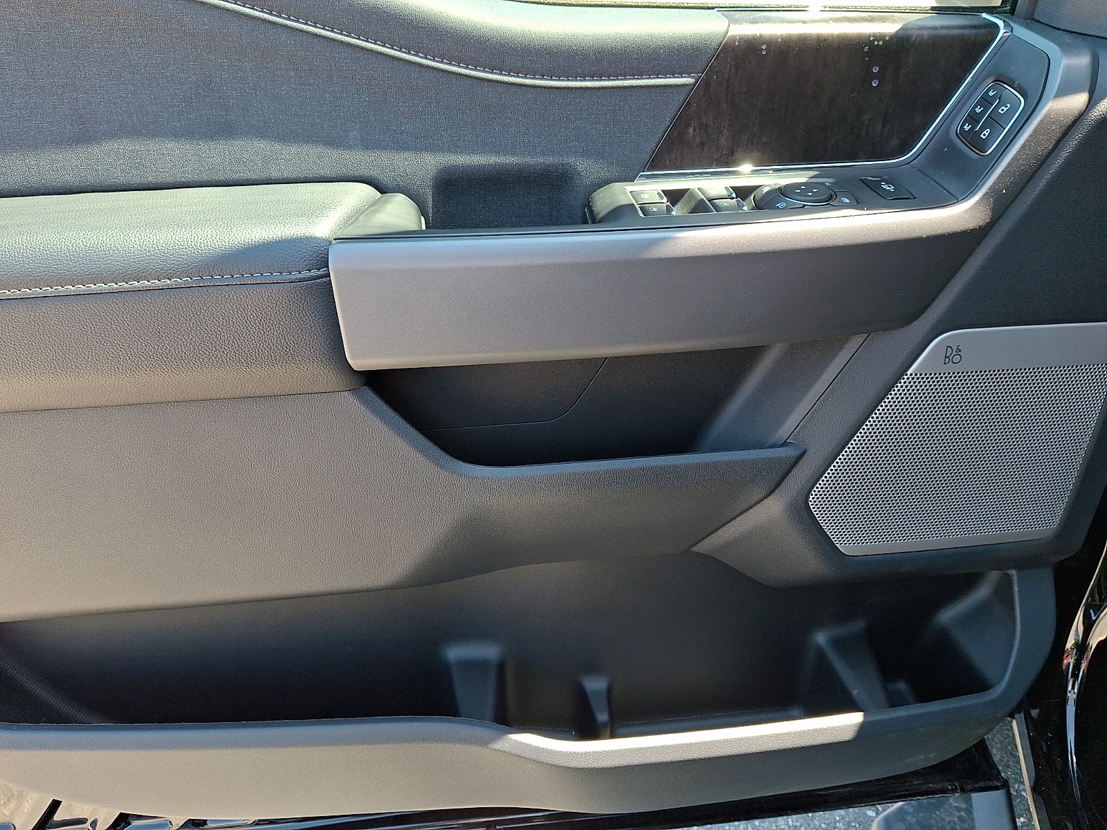 2026 Ford F-250 Super Duty Lariat - Photo 7