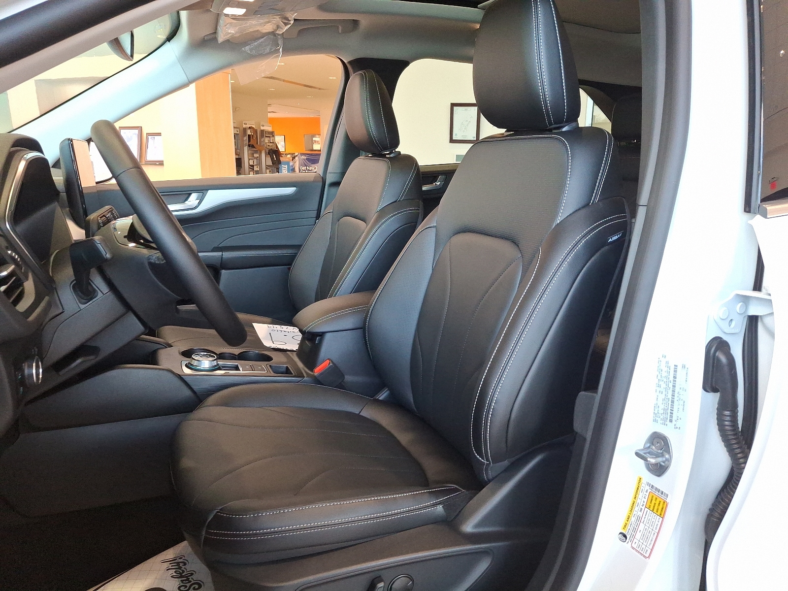 2025 Ford Escape Plug-in hybrid PHEV - Photo 9