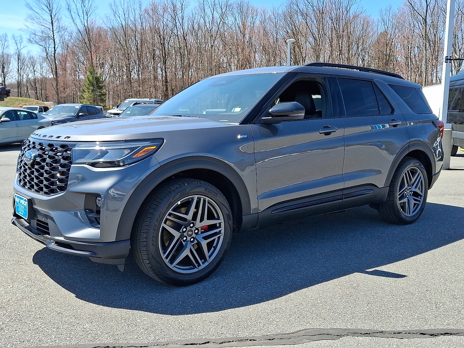 2026 Ford Explorer ST-Line - Photo 2