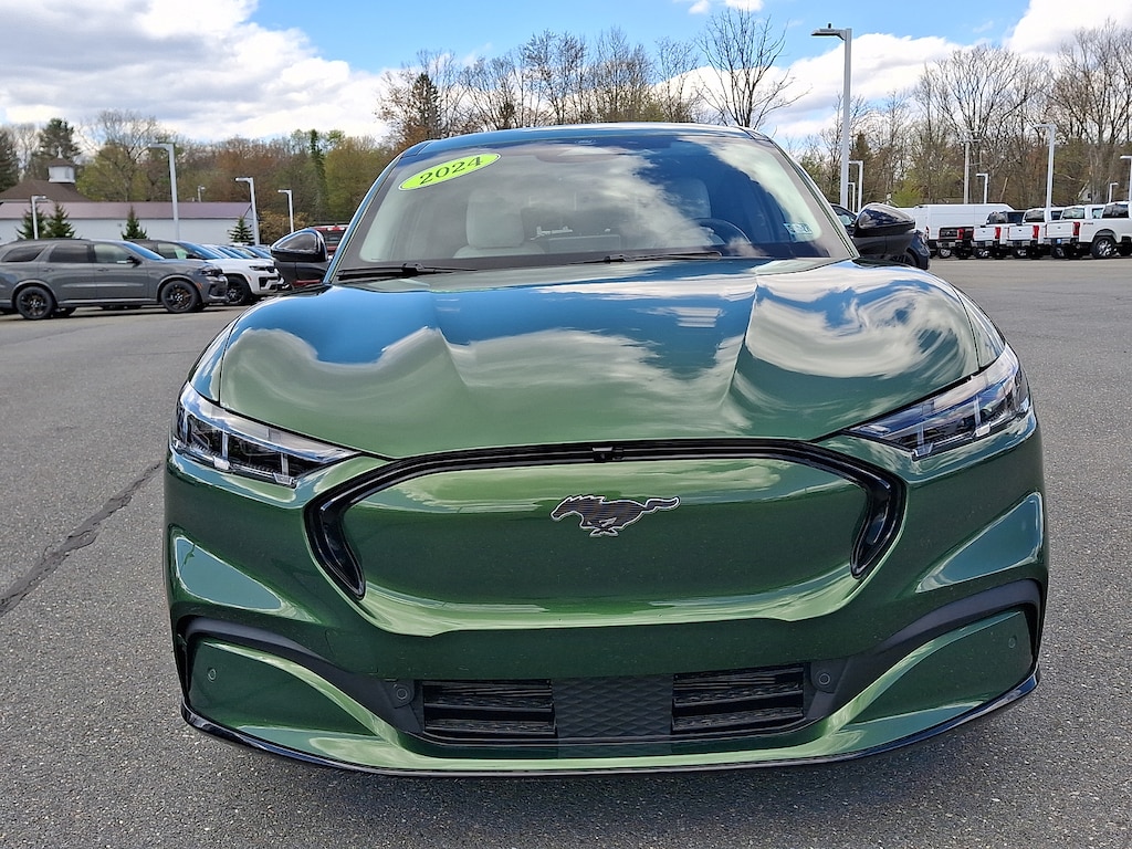 Used 2024 Ford Mustang Mach-E Premium SUV