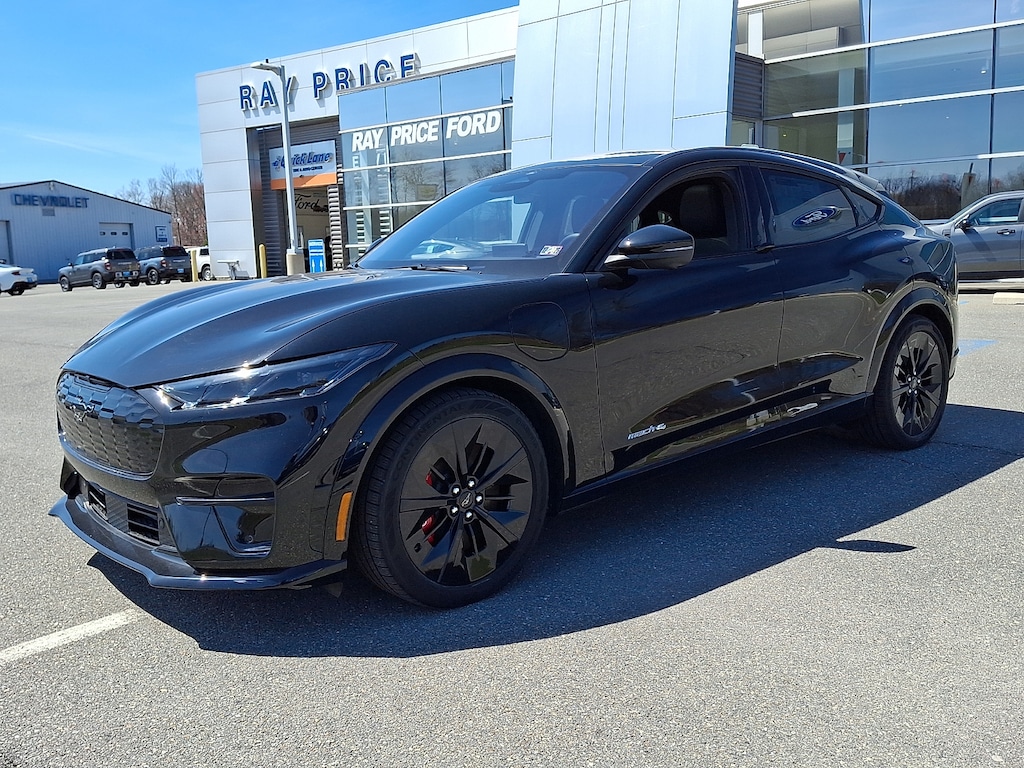 New 2025 Ford Mustang Mach-E GT SUV