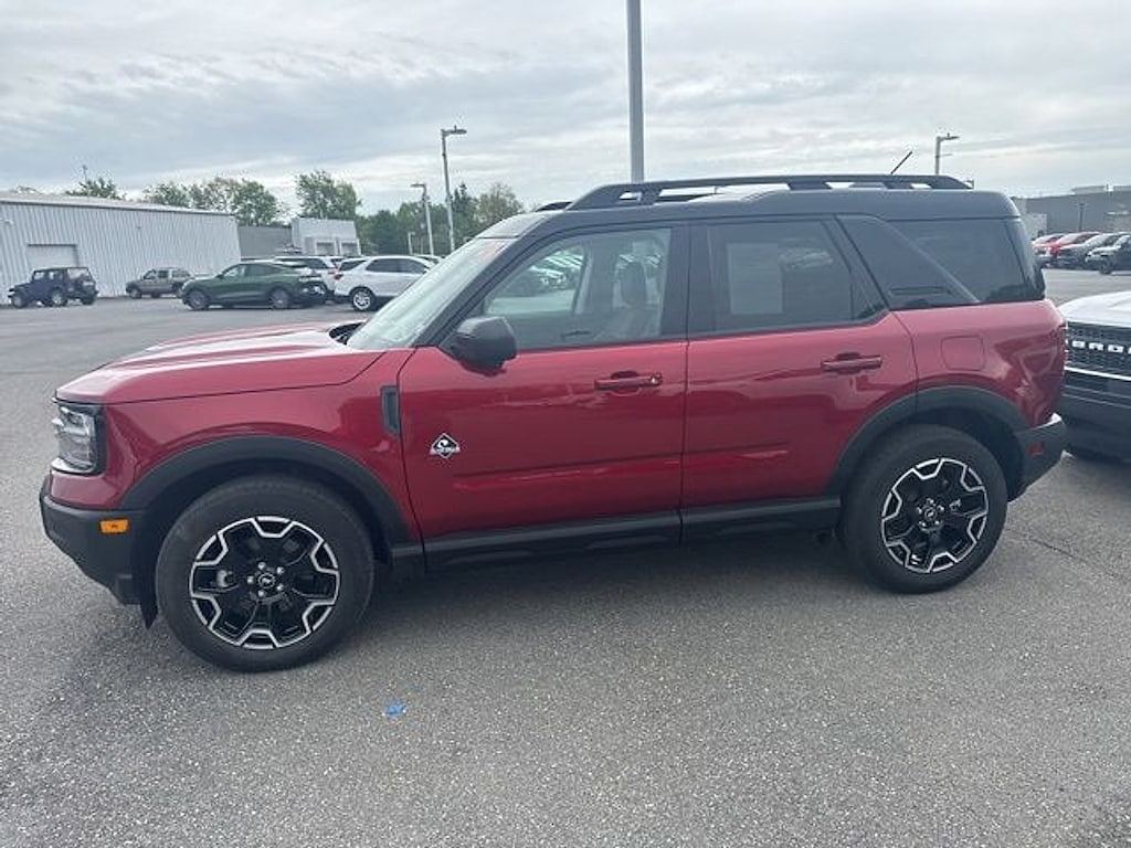 Used 2025 Ford Bronco Sport Outer Banks SUV