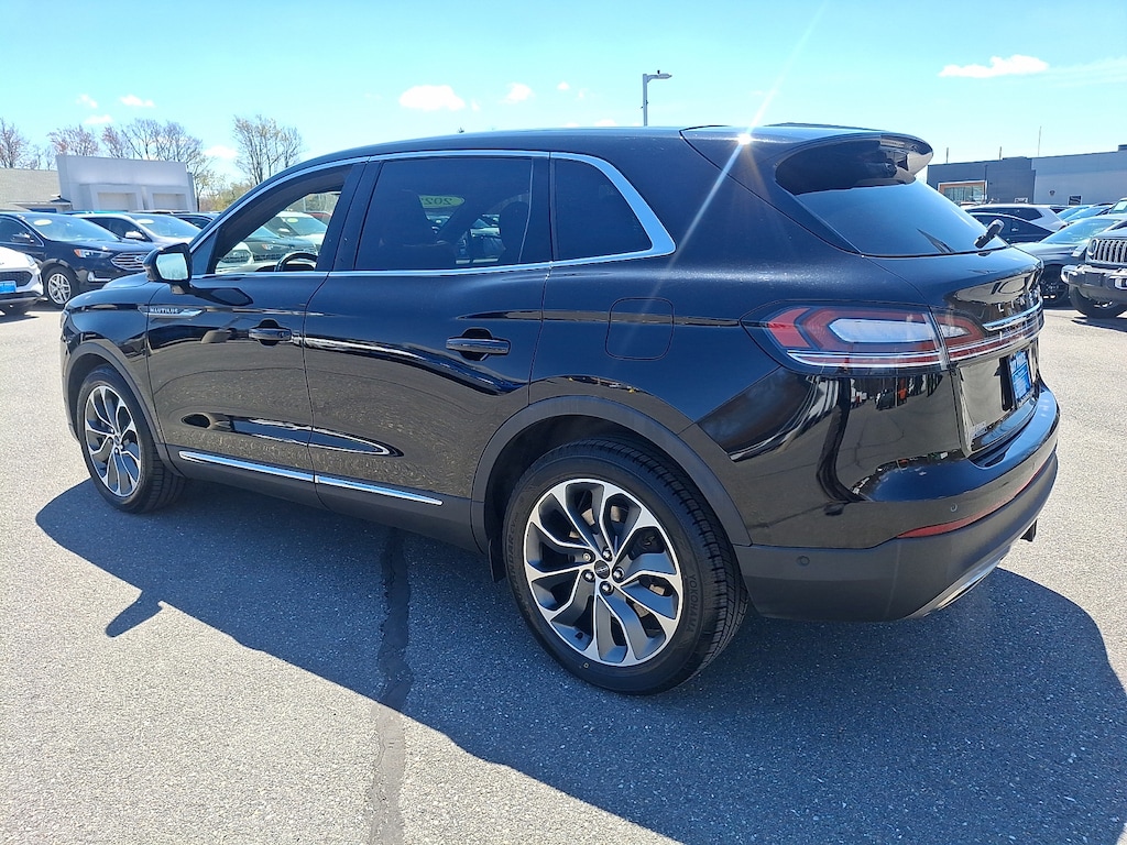 Used 2022 Lincoln Nautilus Reserve SUV