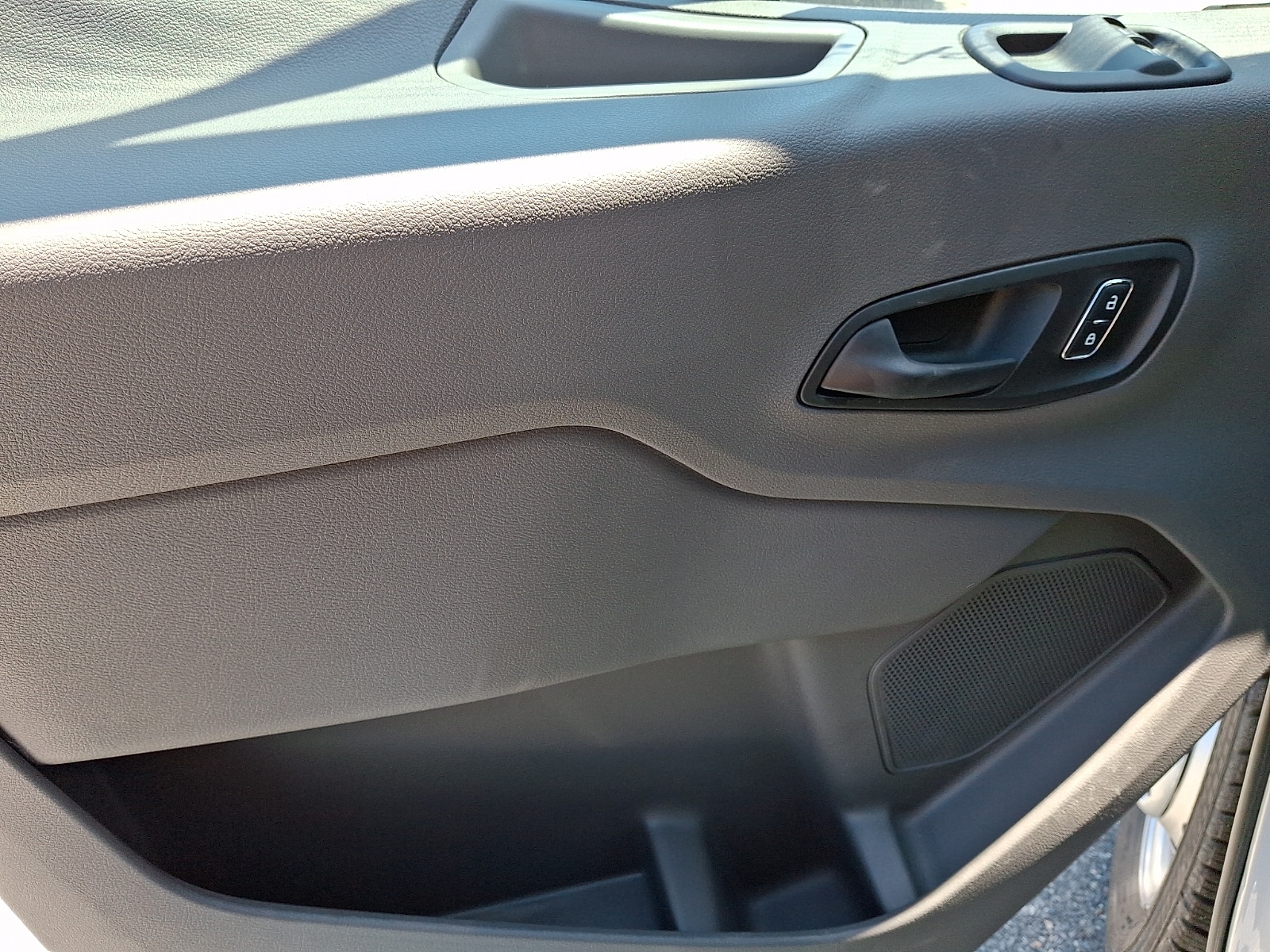 2026 Ford Transit Van Base - Photo 8