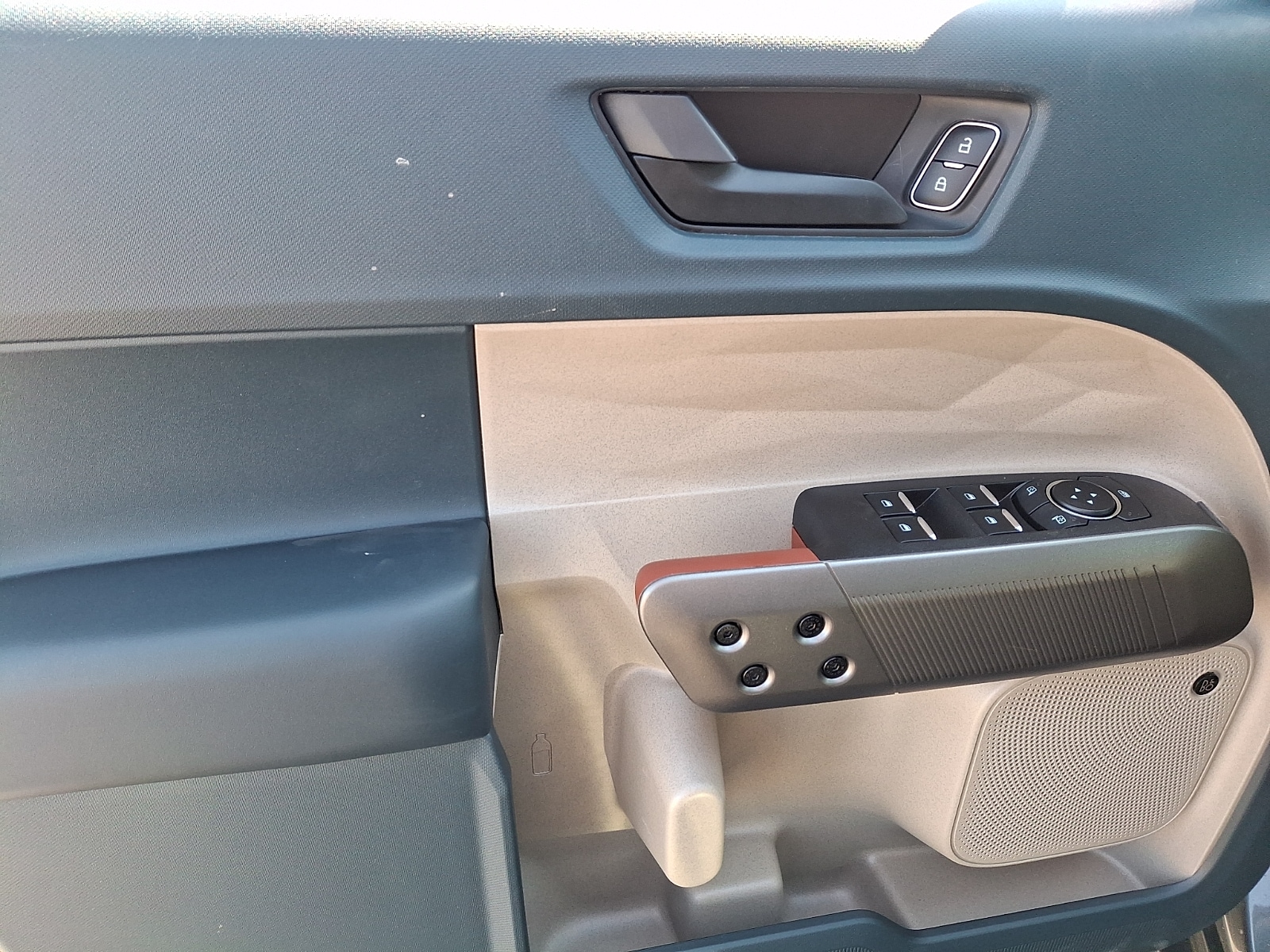 2026 Ford Maverick Lariat - Photo 8