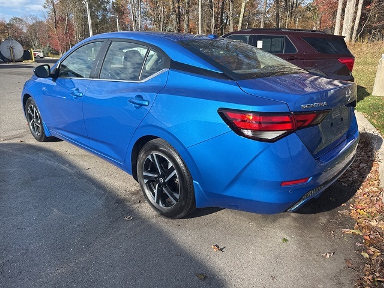 2024 Nissan Sentra SV photo 3