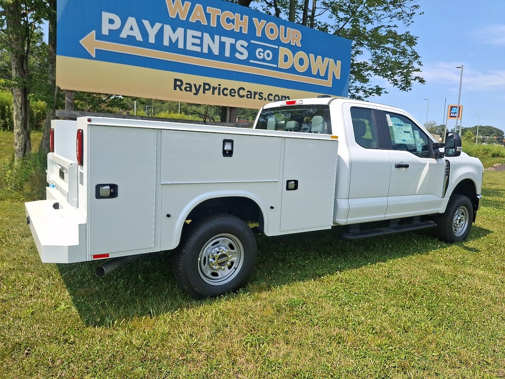 New 2026 Ford F-250 XL