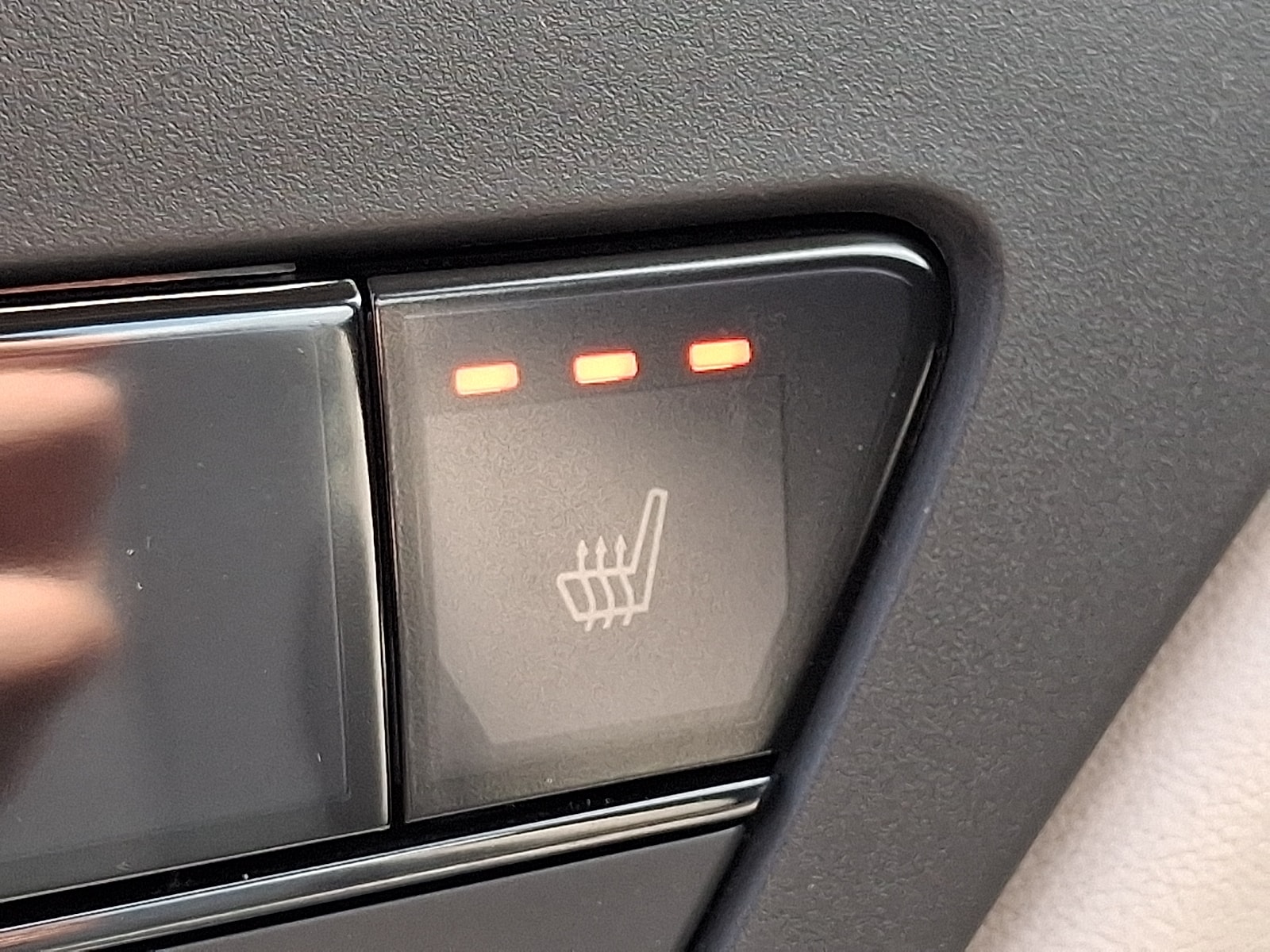 2025 Honda Accord SE - Photo 24