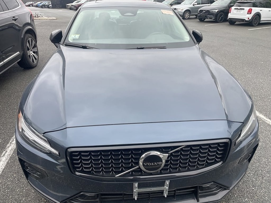 Used 2025 Volvo S60 B5 Core Sedan