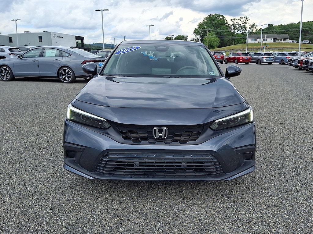 Used 2023 Honda Civic LX Hatchback