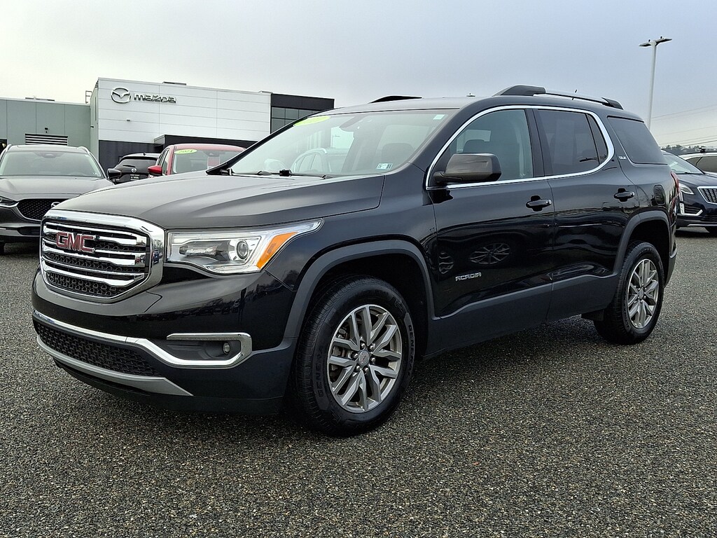 Used 2017 GMC Acadia SLE-2 SUV