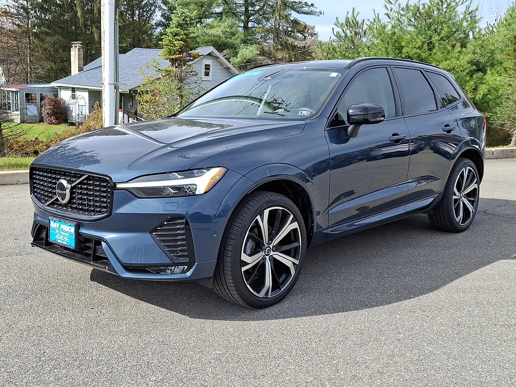 Used 2024 Volvo XC60 B5 Ultimate Dark SUV