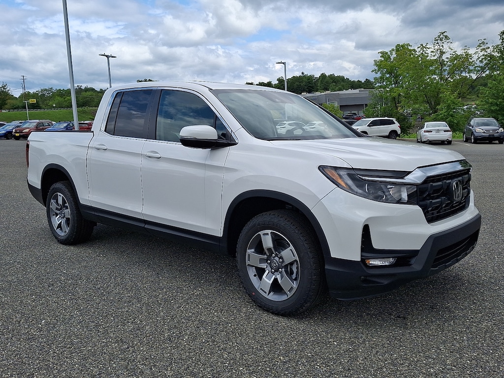 New 2026 Honda Ridgeline RTL Truck Crew Cab