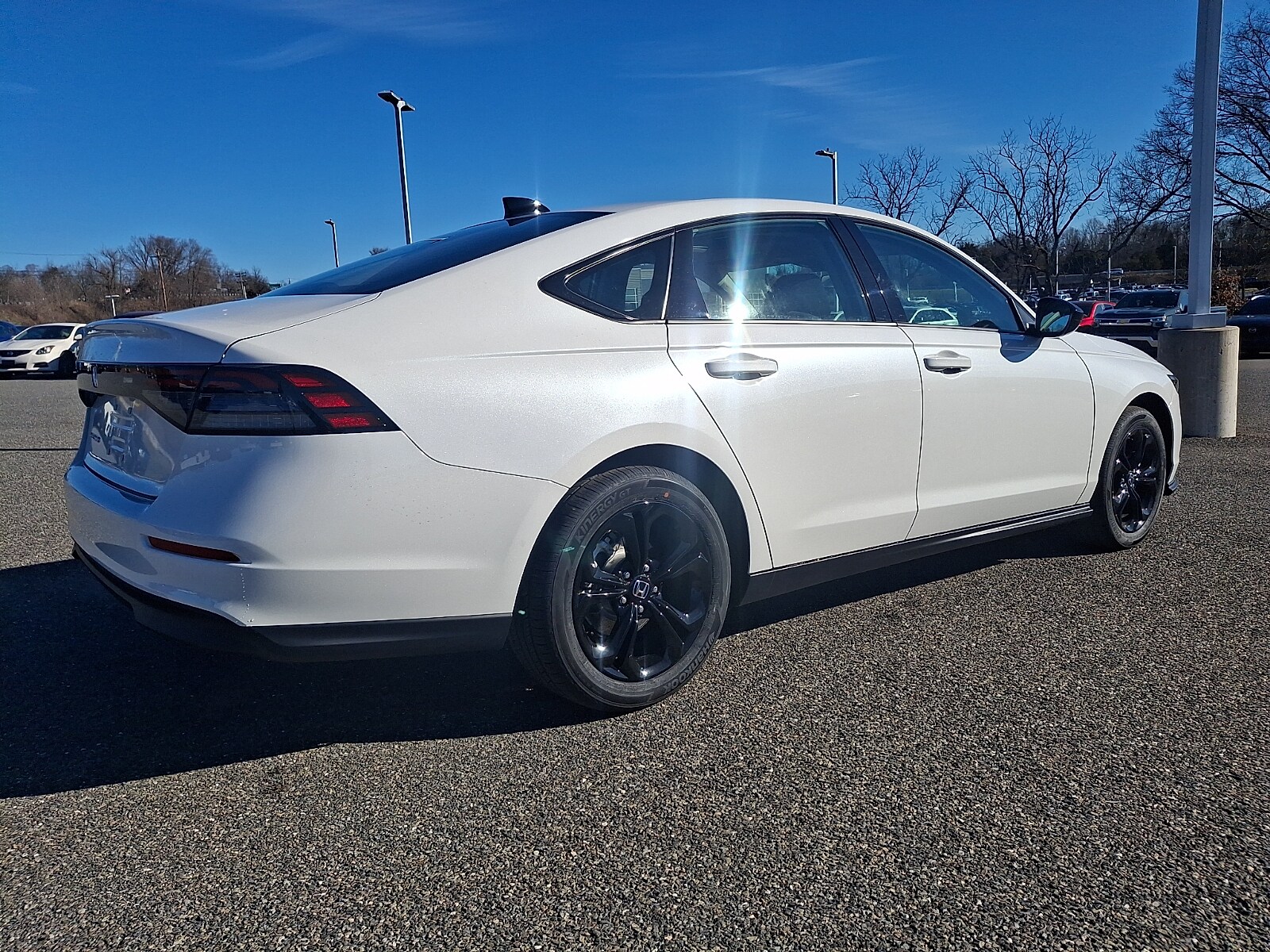 2025 Honda Accord SE photo 4