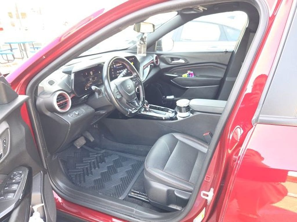 Used 2024 Chevrolet Trax 2RS SUV