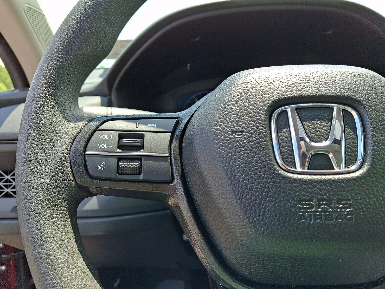 2025 Honda Accord SE - Photo 21