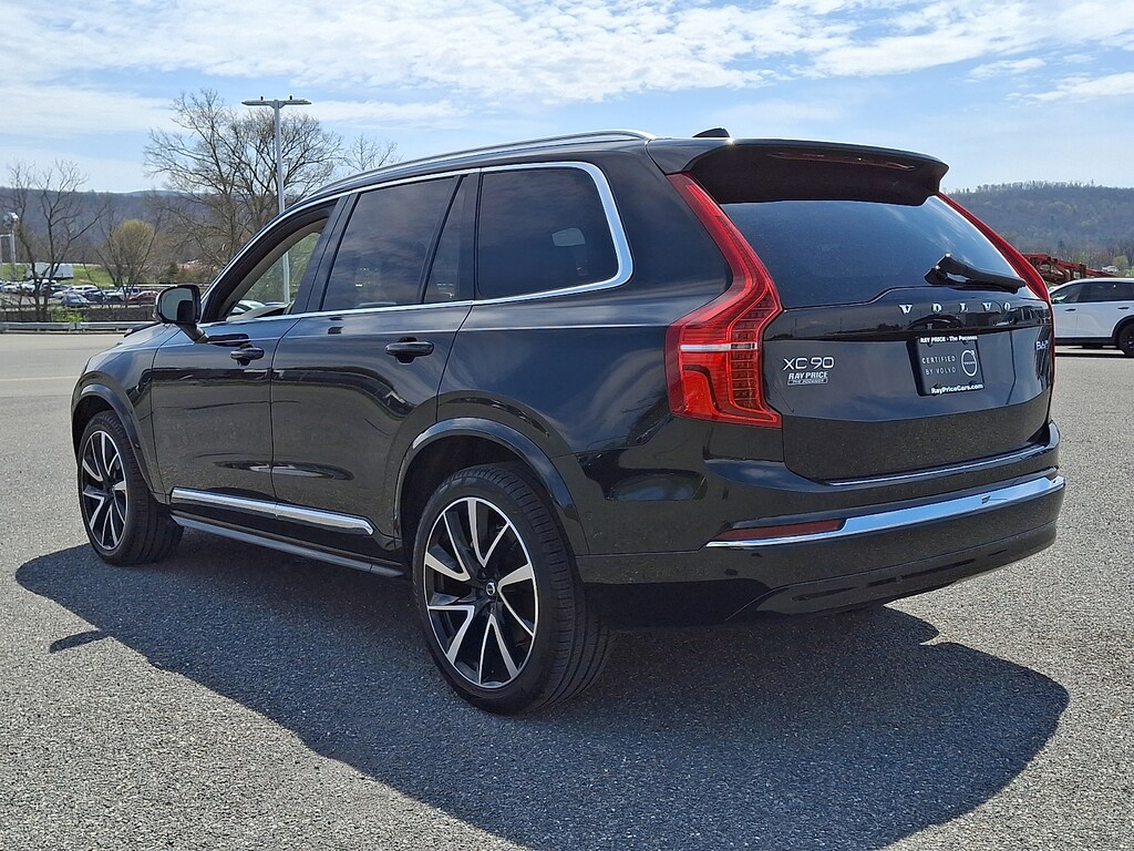 Used 2023 Volvo XC90 B6 AWD Plus 7-Seater SUV