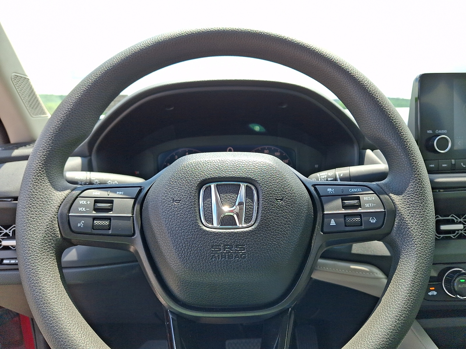 2025 Honda Accord SE - Photo 19