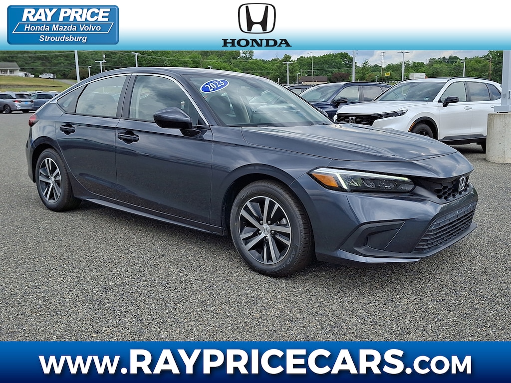 Used 2023 Honda Civic LX Hatchback