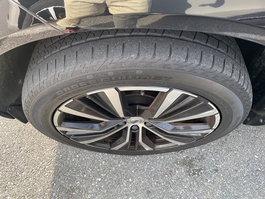 Used 2023 Volvo XC60 B5 AWD Ultimate Dark SUV