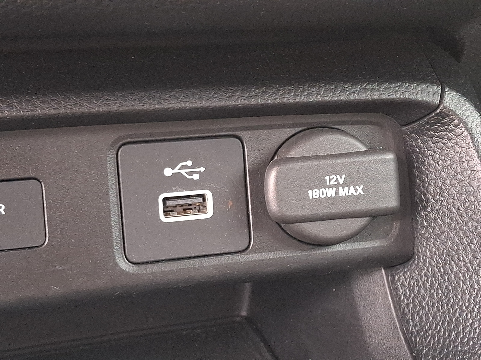 2023 Honda Civic Hatchback LX - Photo 24
