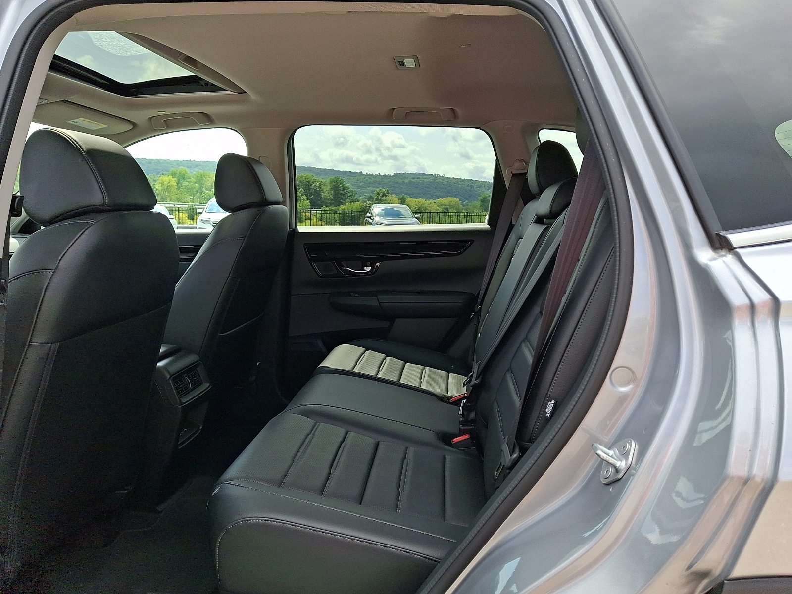 2024 Honda CR-V EX-L - Photo 11