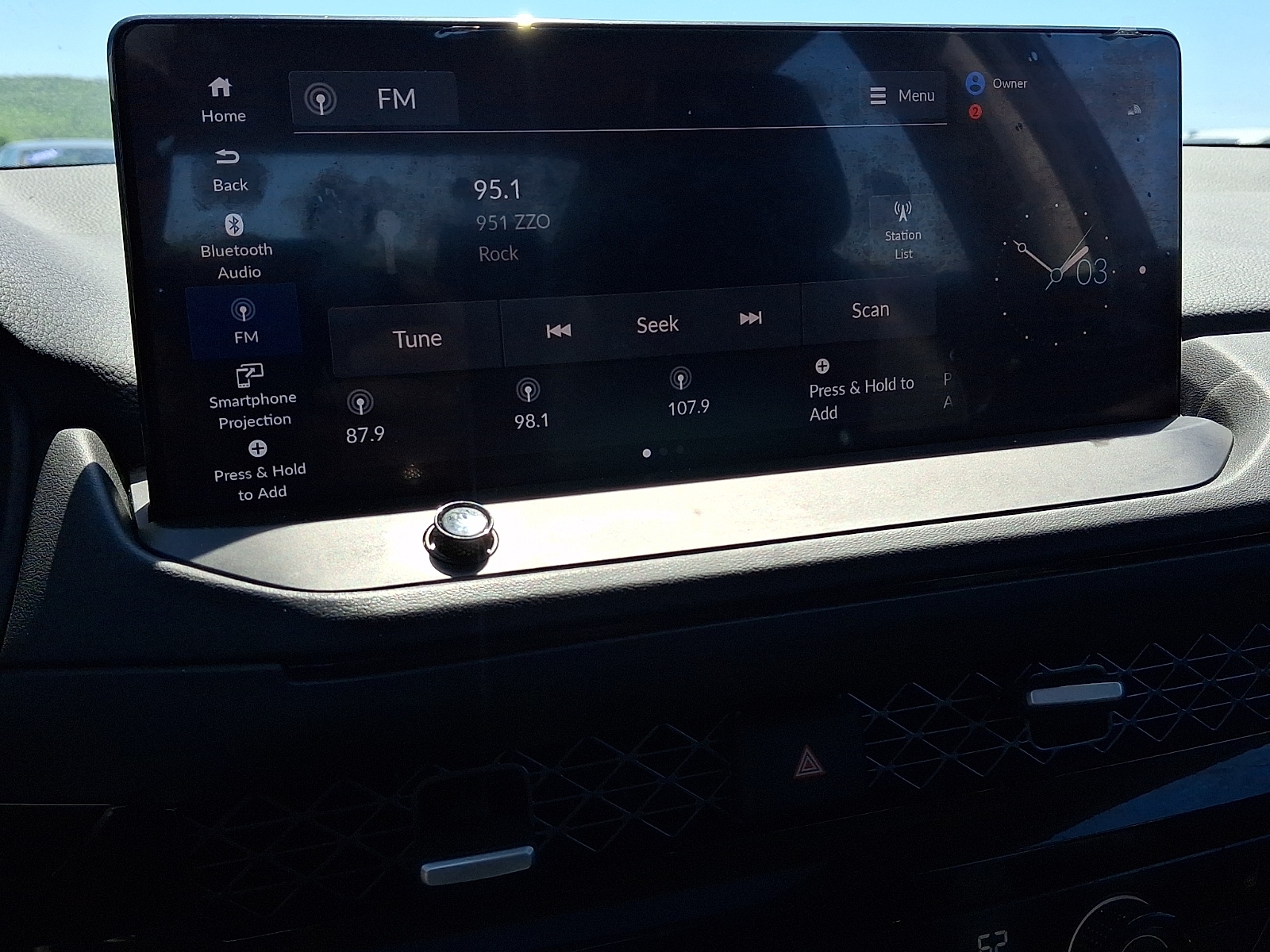2024 Honda Accord Hybrid EX-L - Photo 17