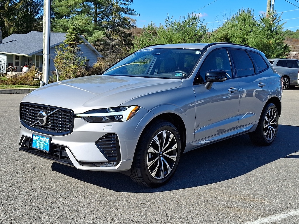 Used 2024 Volvo XC60 B5 Core Dark SUV