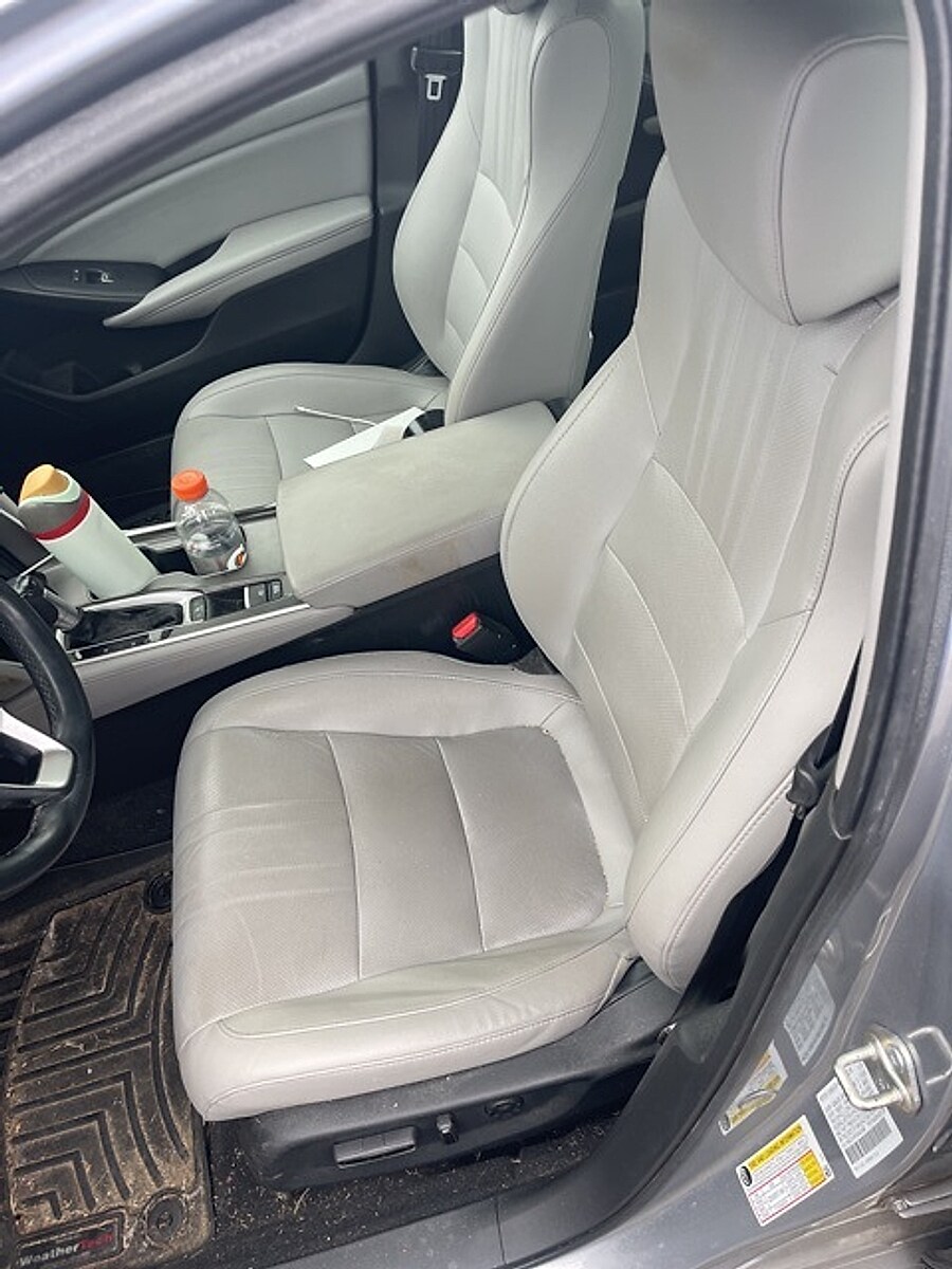 2019 Honda Accord EX-L photo 2