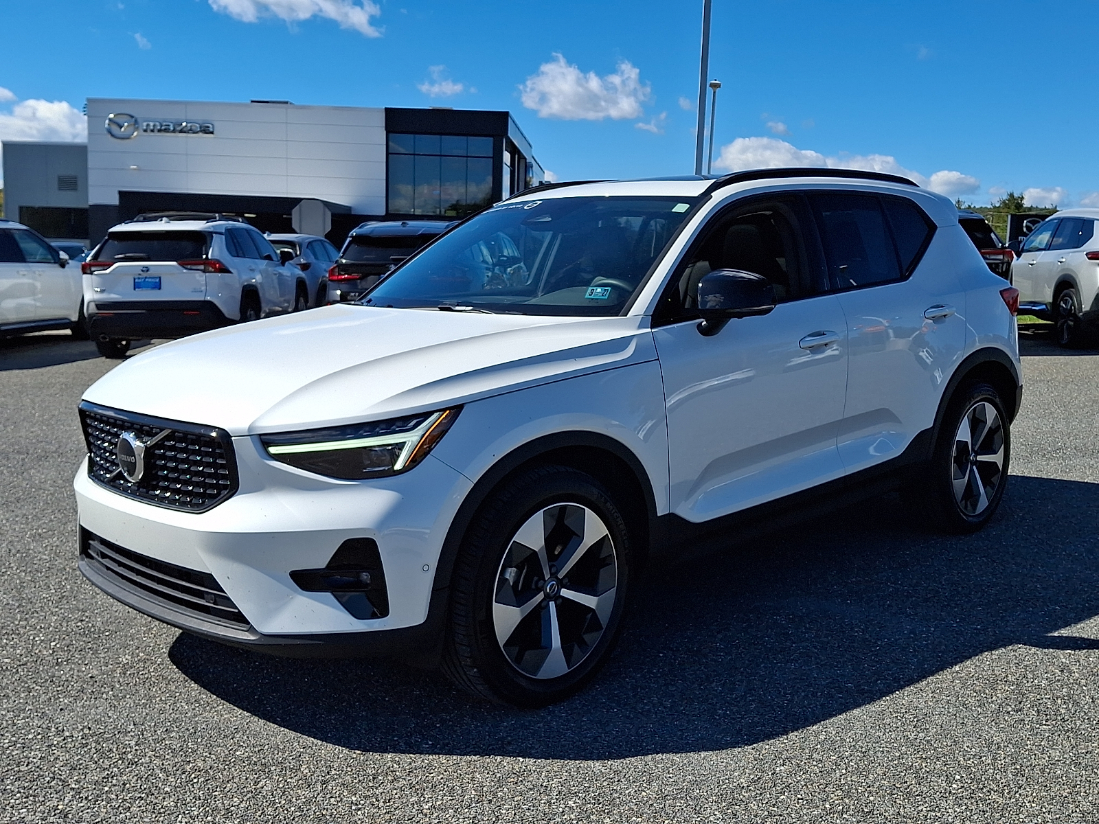 Used 2026 Volvo XC40 B5 Plus SUV