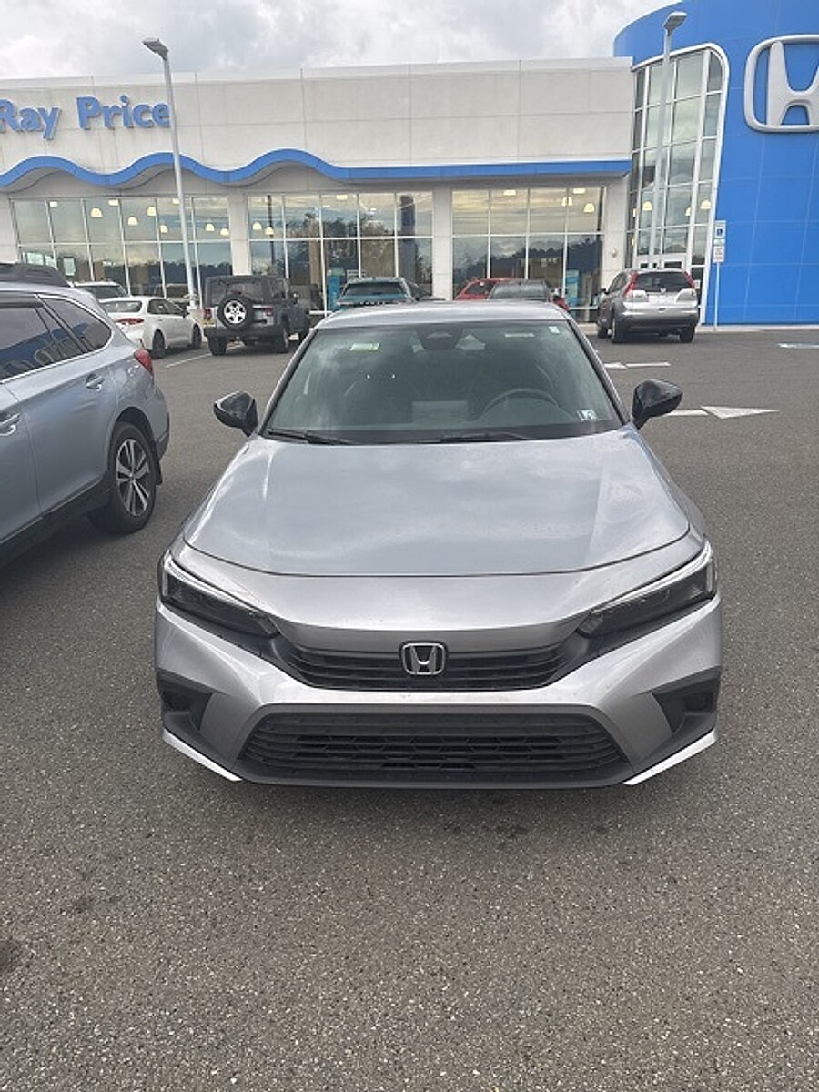 2022 Honda Civic Sport photo 3