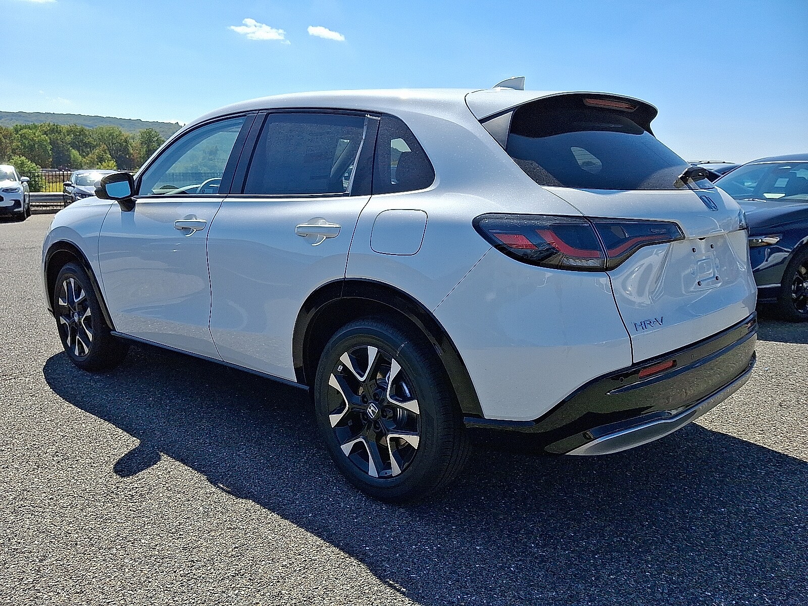 2026 Honda HR-V EX-L photo 3