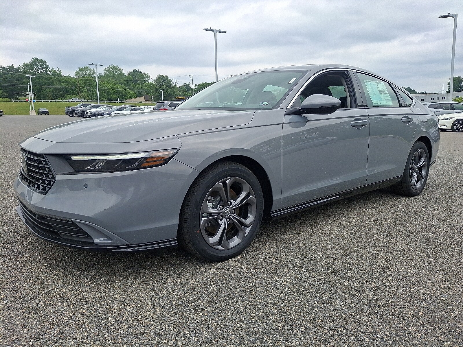 2025 Honda Accord Hybrid EX-L photo 2