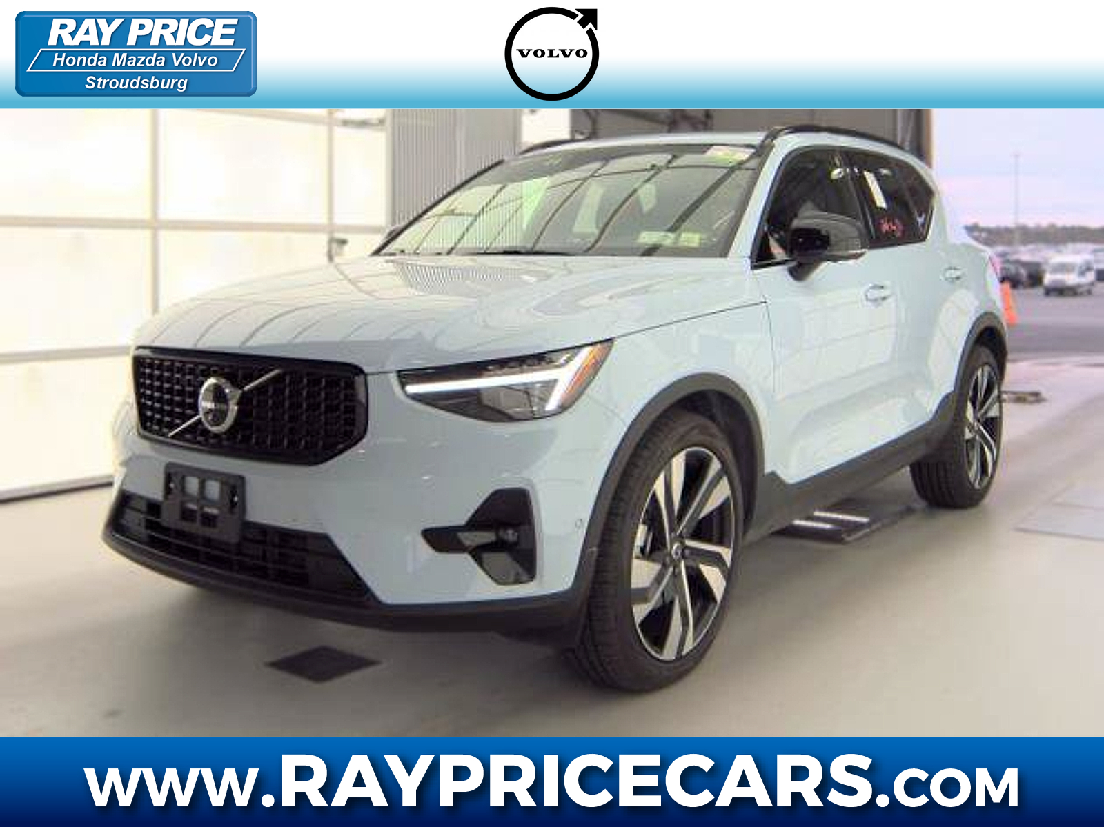 2026 Volvo XC40