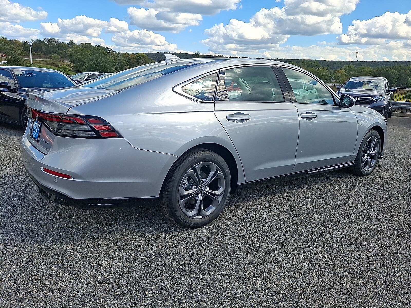 2025 Honda Accord Hybrid EX-L photo 3