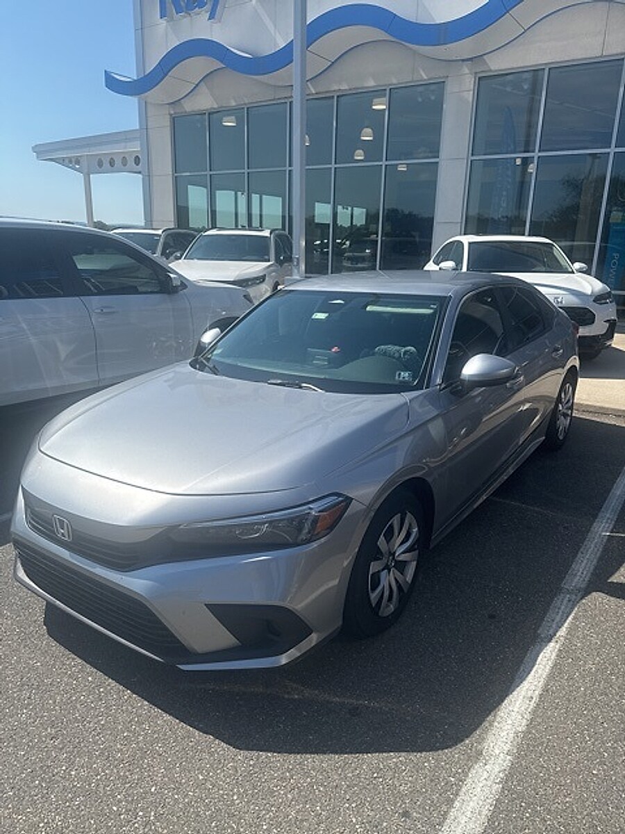 2023 Honda Civic LX photo 2