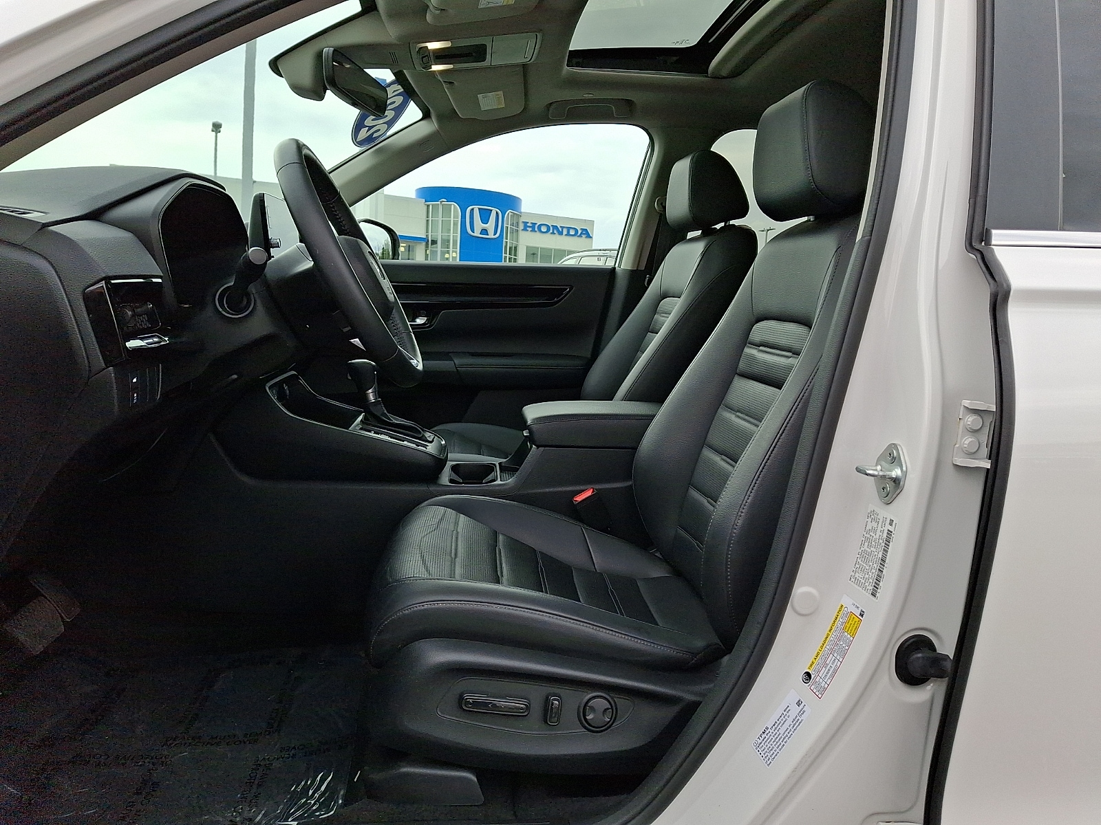 2024 Honda CR-V EX-L - Photo 13